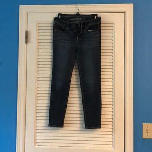 Women’s American eagle jeans